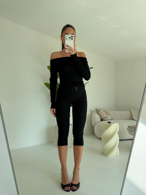 16107-PANTALONE CAPRI NERO